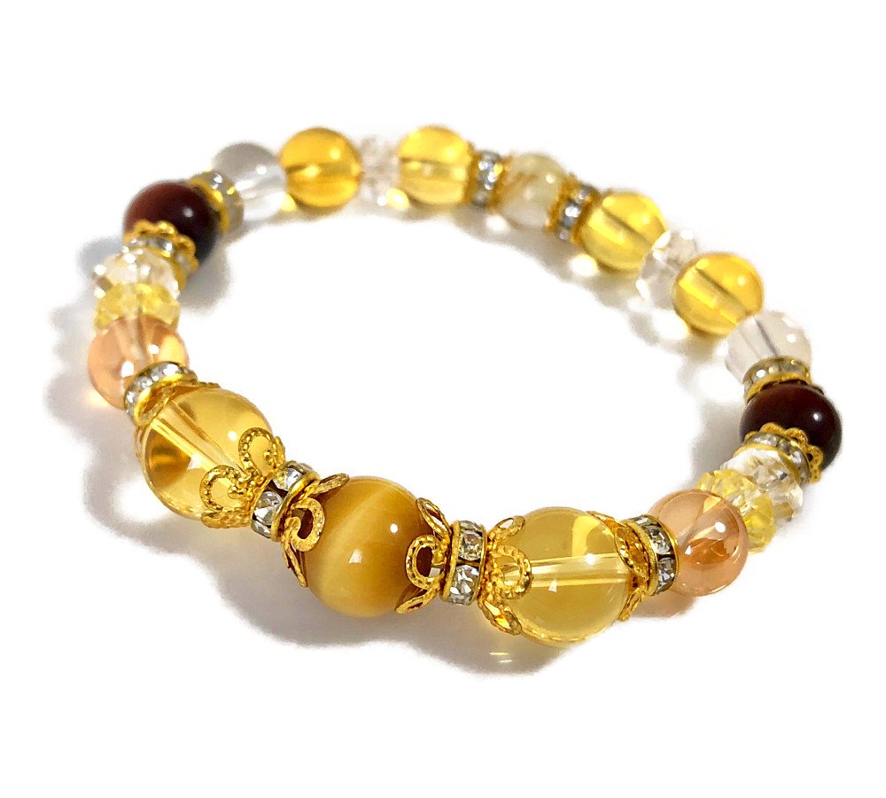 Amazon.co.jp: お金に困ってるなら金運ブレス。絶大な金運を誇る事で